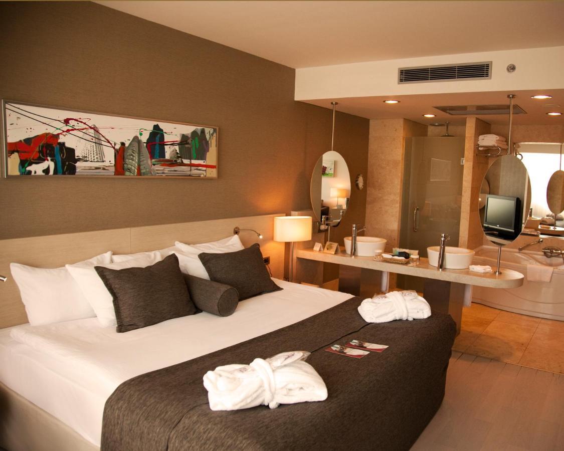 Cpankara Hotel Eksteriør bilde A room at the hotel