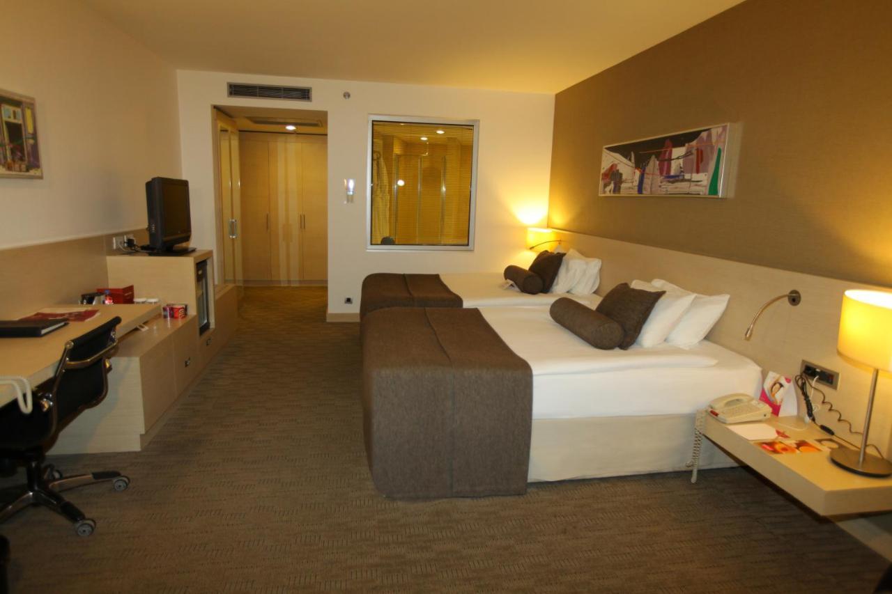 Cpankara Hotel Eksteriør bilde A room at the hotel
