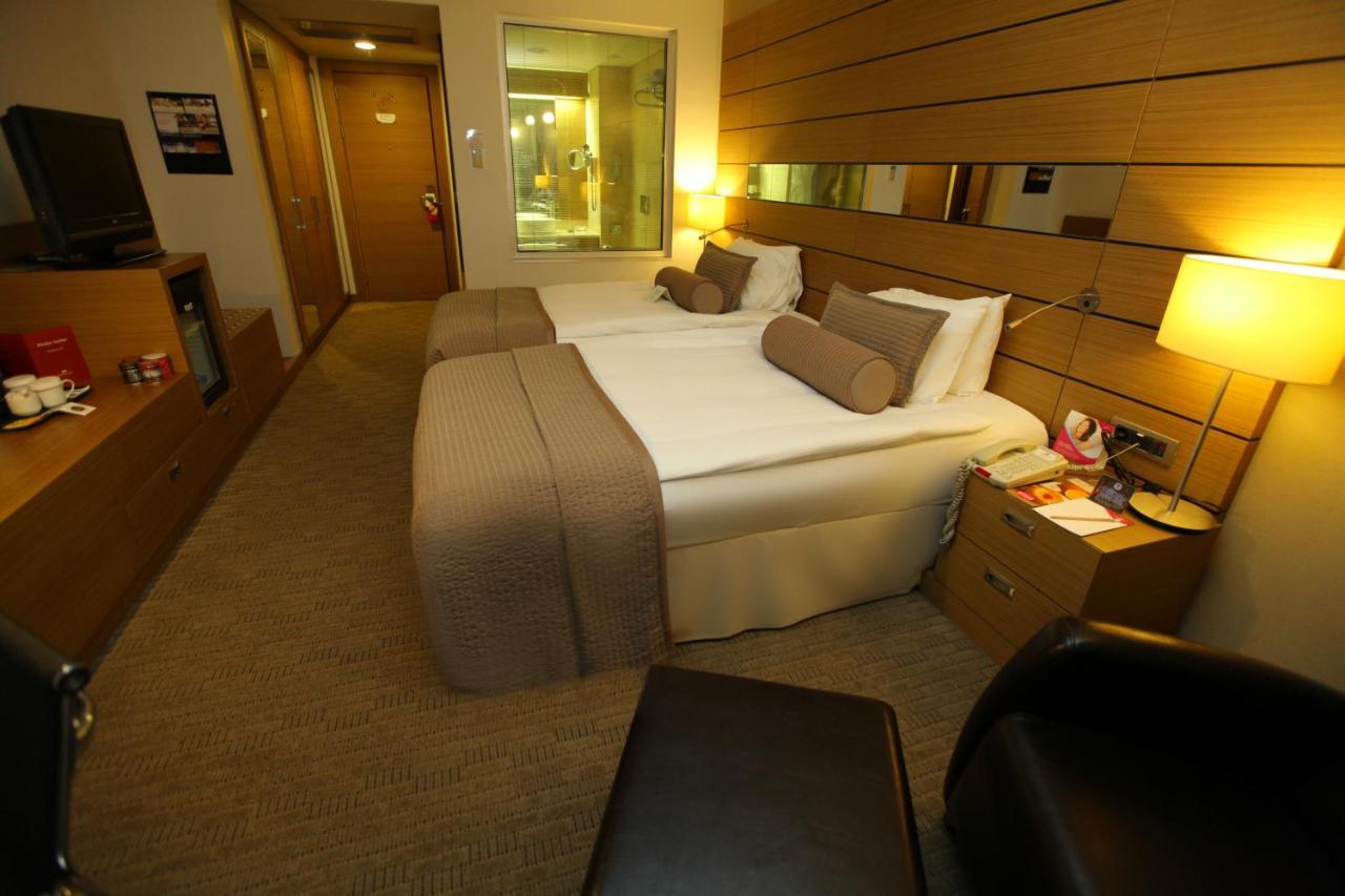 Cpankara Hotel Eksteriør bilde A room at the hotel